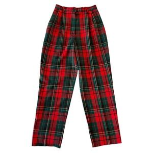 Pendleton VINTAGE red & green plaid 100% wool trousers. Size 6‎ (runs small)